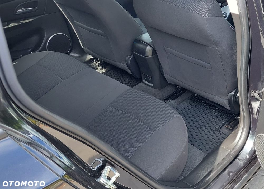 Chevrolet Cruze 1.8 LT - 22