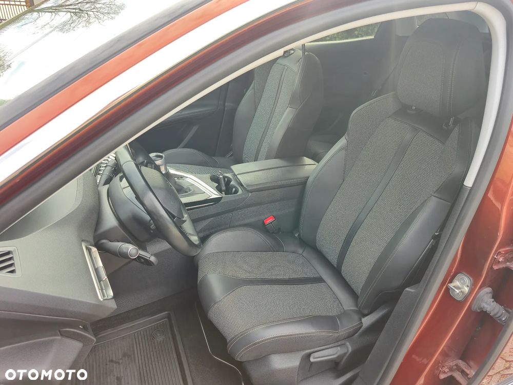 Peugeot 3008 1.5 BlueHDi Active S&S - 10