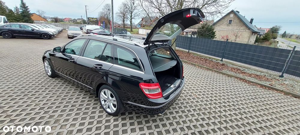 Mercedes-Benz Klasa C - 29