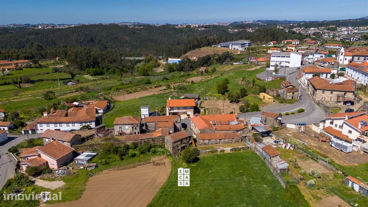 Moradia Devoluta T3 Venda em Nogueira do Cravo e Pindelo,Oliveira de A - Grande imagem: 3/3