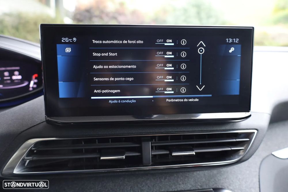 Peugeot 5008 1.2 PureTech Allure EAT8 - 25