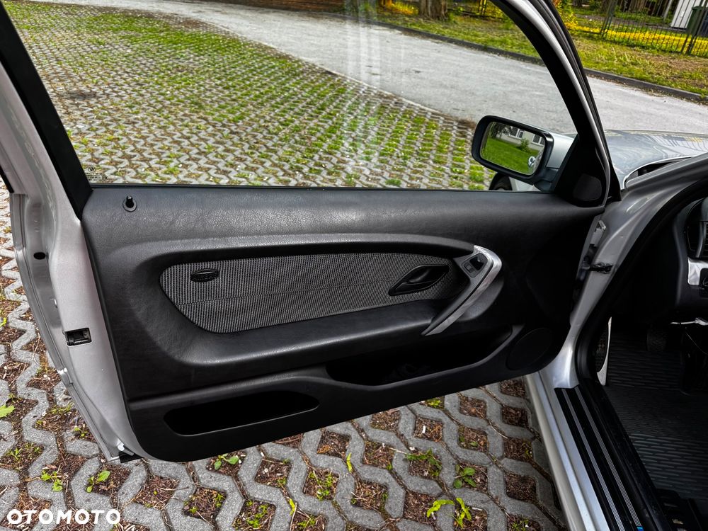 BMW Seria 3 325ti - 13