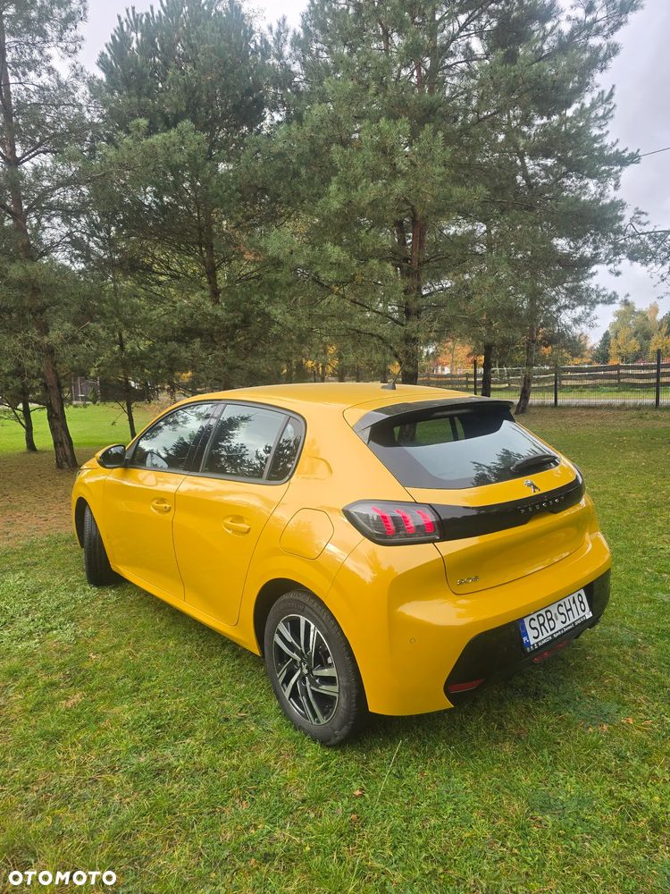 Peugeot 208 - 7