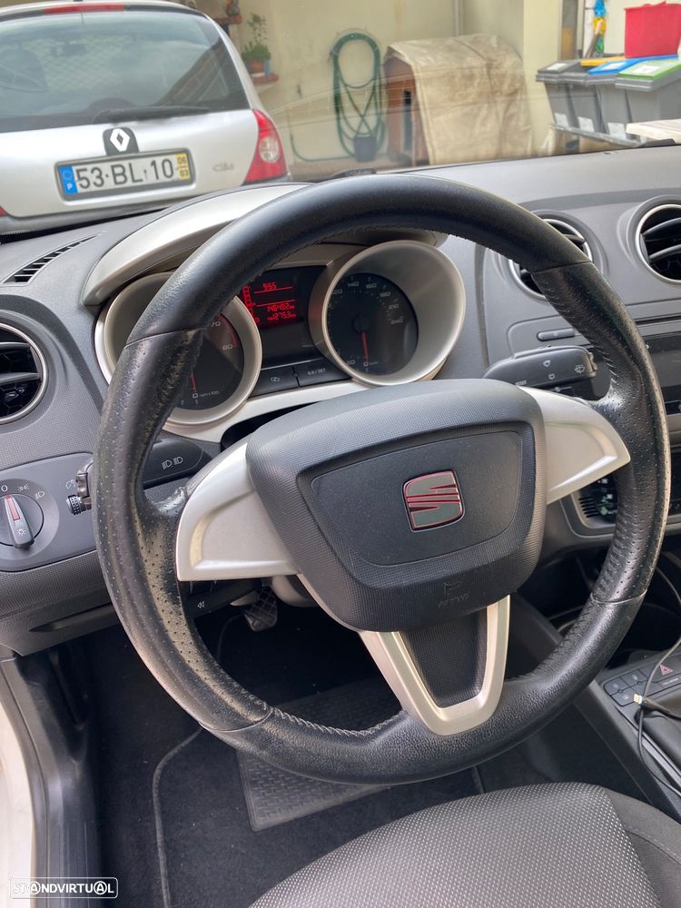 SEAT Ibiza 1.4 16V Sport - 12