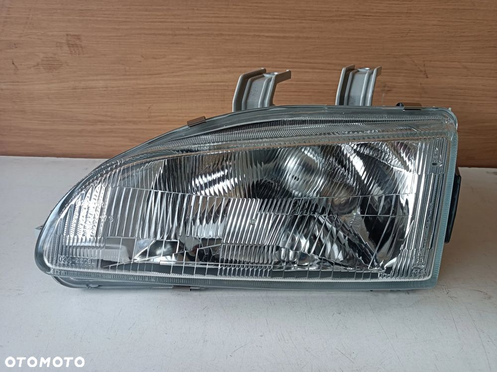 NOWA LAMPA HONDA CIVIC IV LEWY PRZÓD SN907-28800B - 1