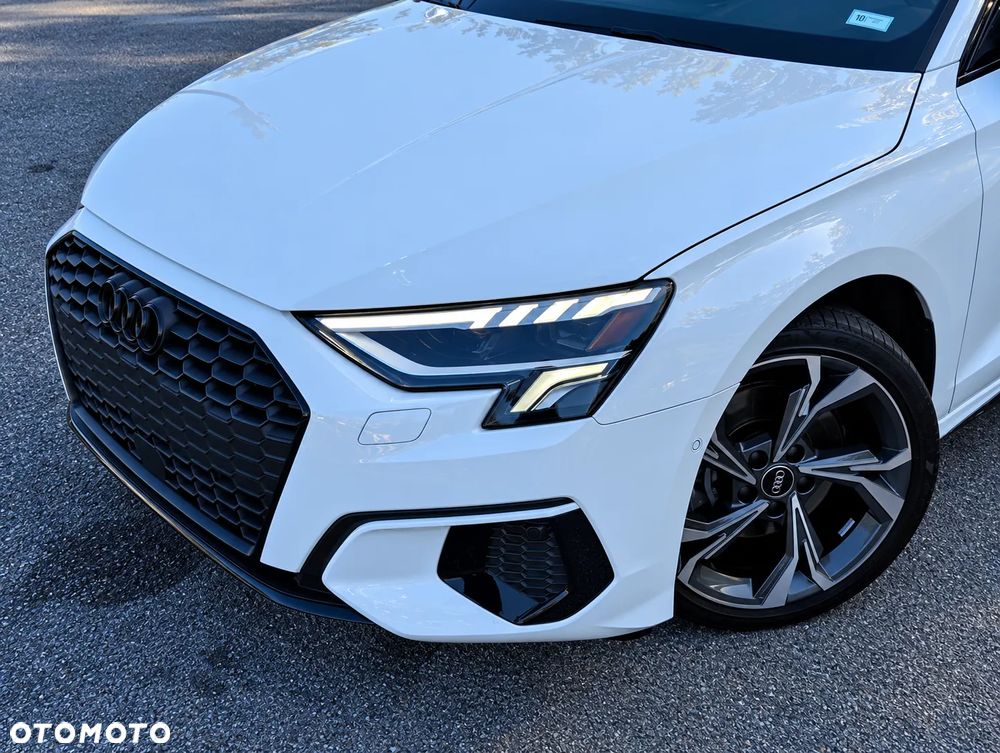 Audi A3 Limousine 40 TFSI quattro S tronic advanced - 4