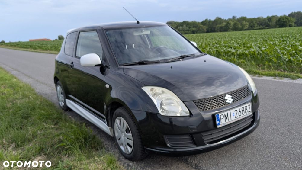 Suzuki Swift 1.3 Classic - 1