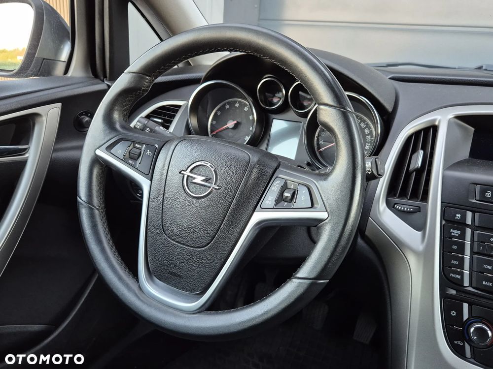 Opel Astra - 16