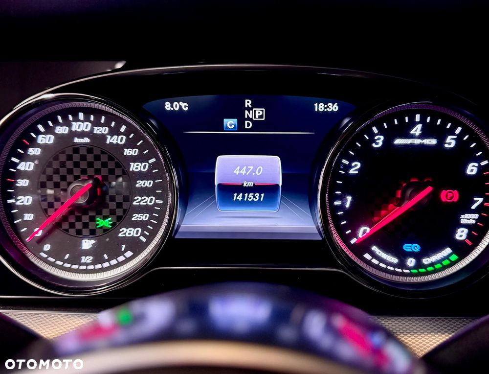 Mercedes-Benz Klasa E - 11