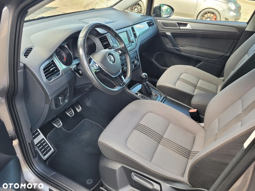 Volkswagen Golf Sportsvan 1.6 TDI BlueMotion Technology Allstar - 16