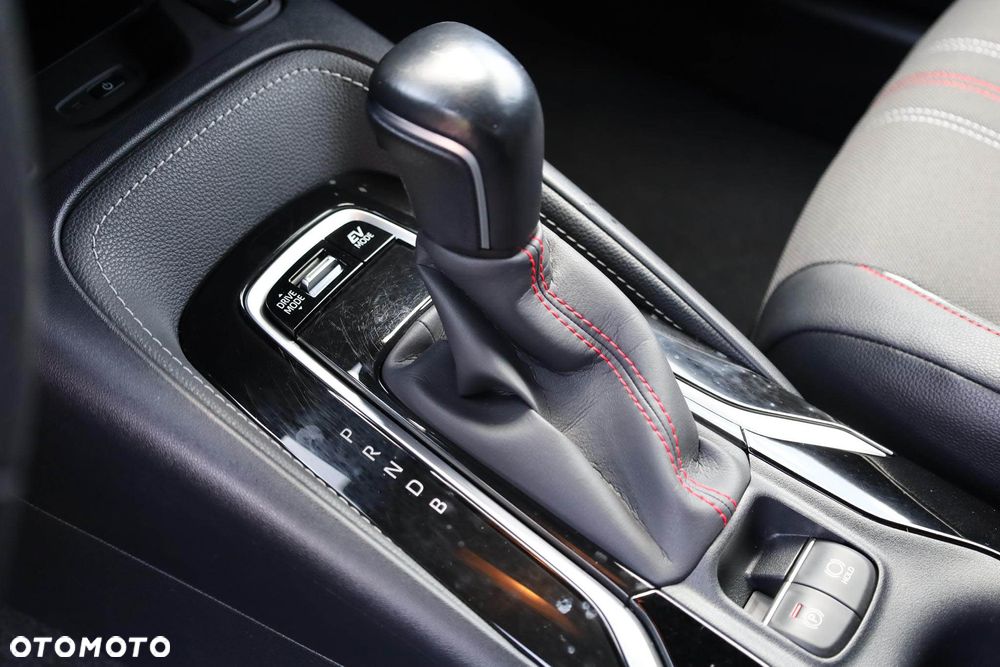 Toyota Corolla 1.8 Hybrid GPF GR Sport - 28