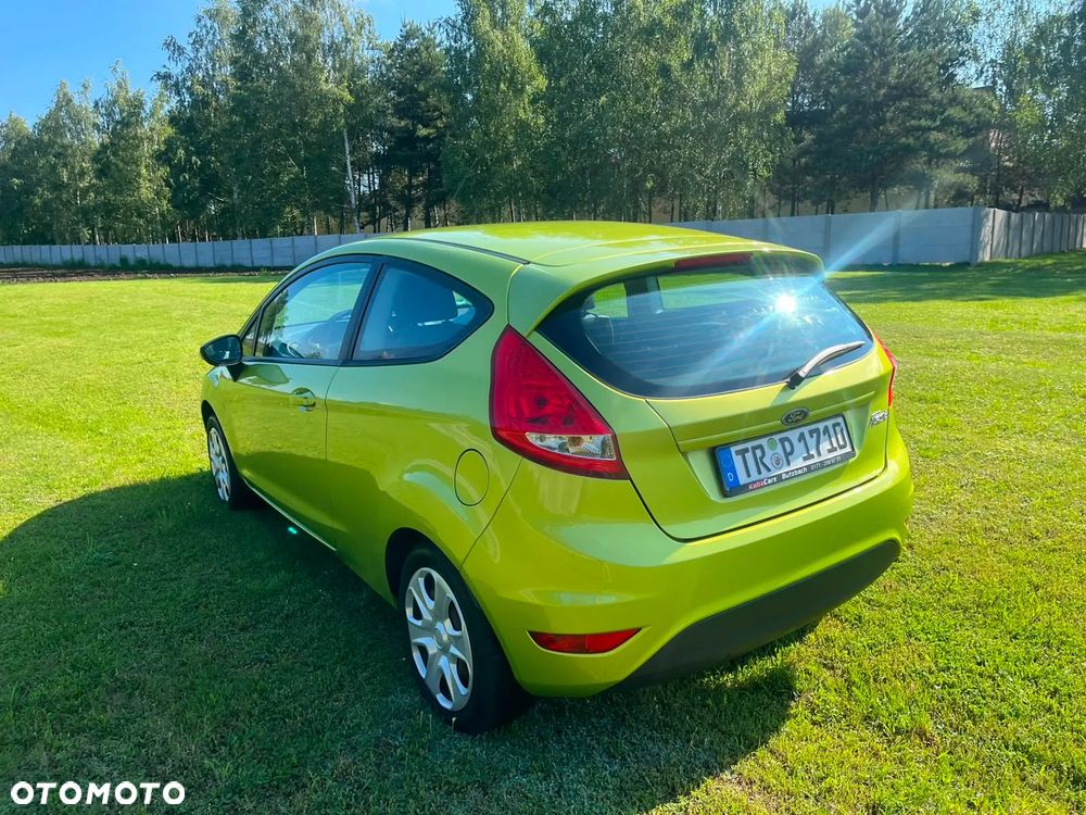 Ford Fiesta 1.4 Champions Edition - 4