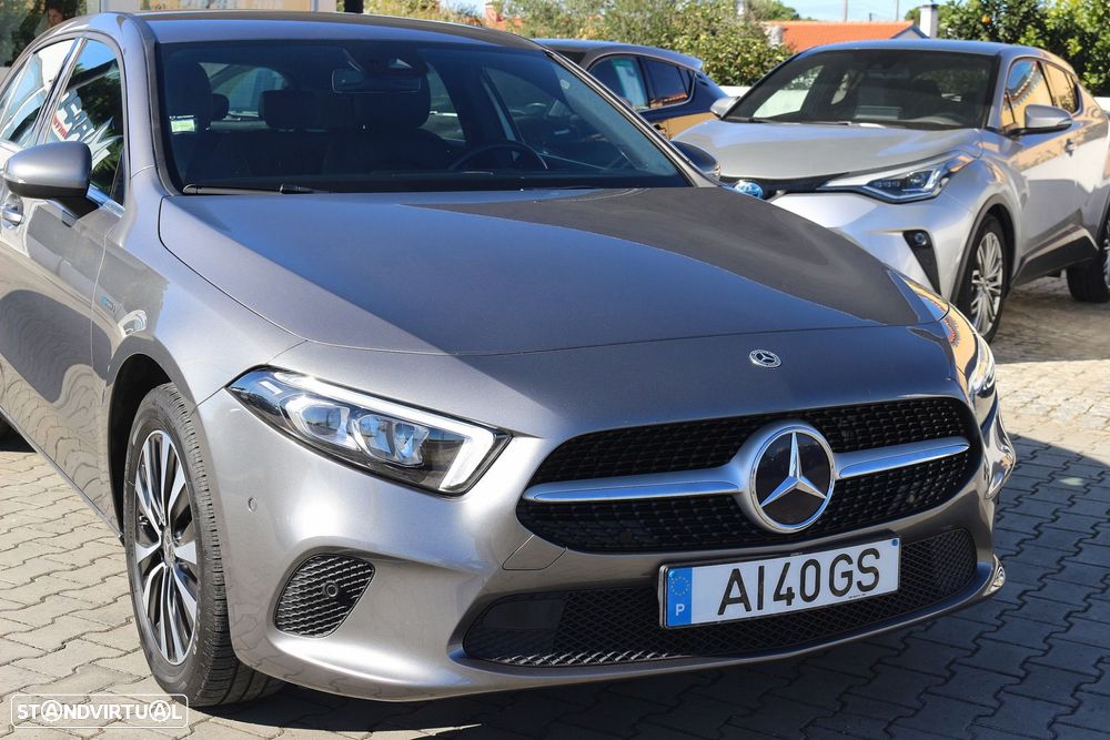 Mercedes-Benz A 250 e Style Plus - 4
