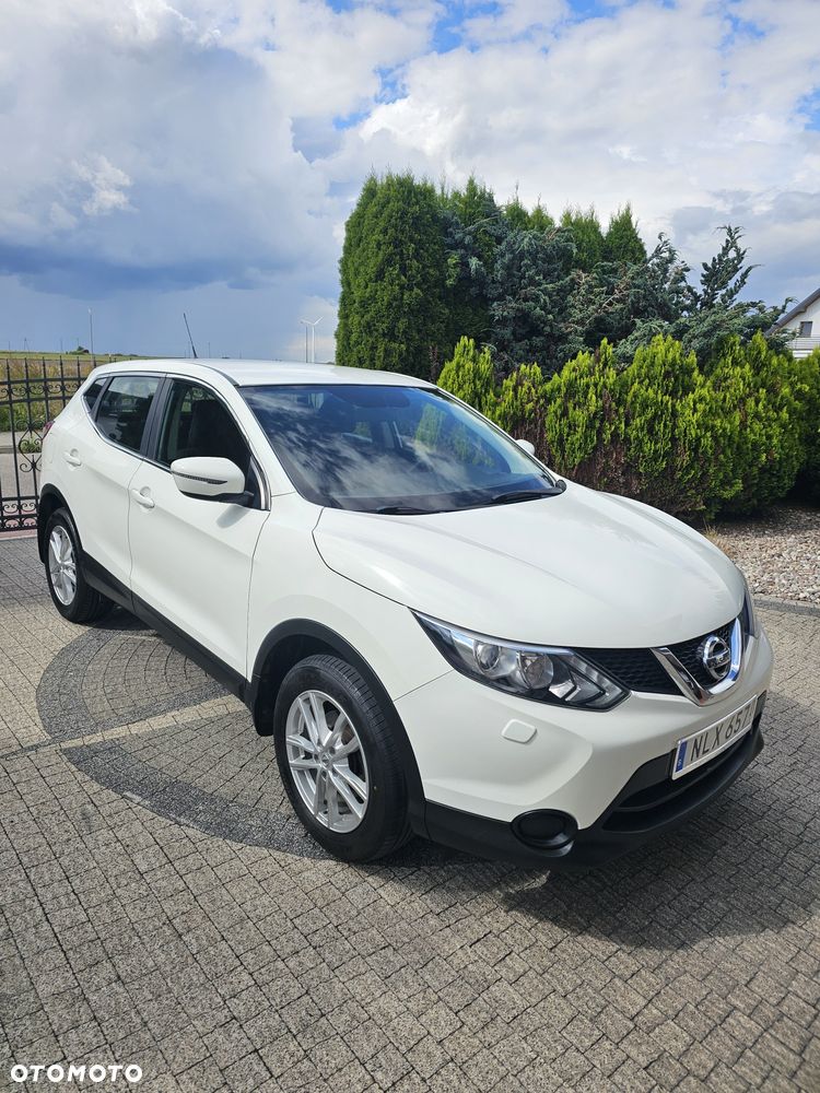 Nissan Qashqai - 1
