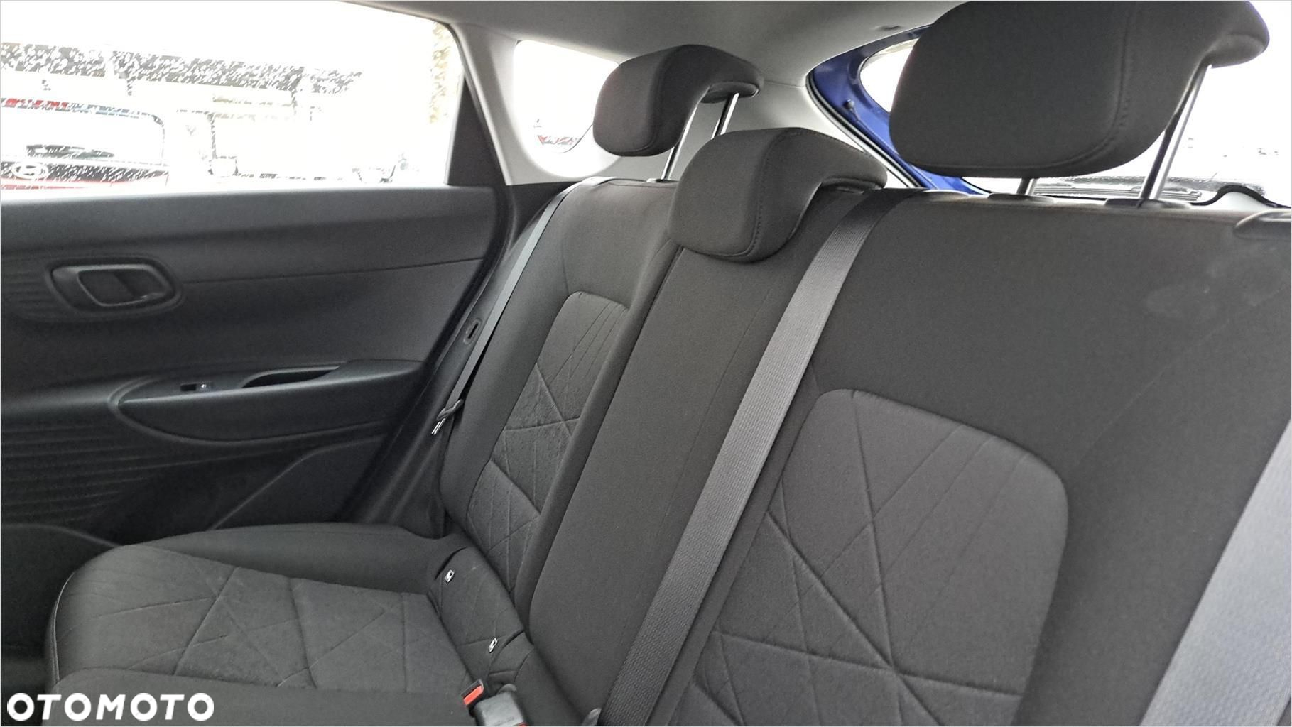 Hyundai Bayon - 16