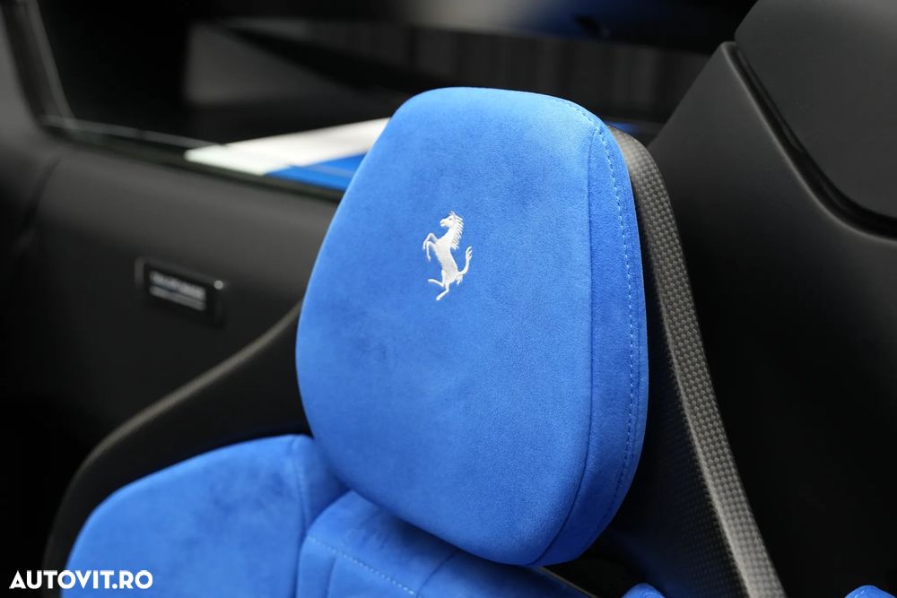Ferrari 296 GTS - 17