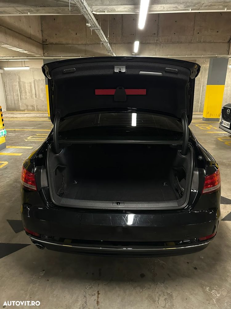 Audi A4 2.0 TDI S tronic - 15