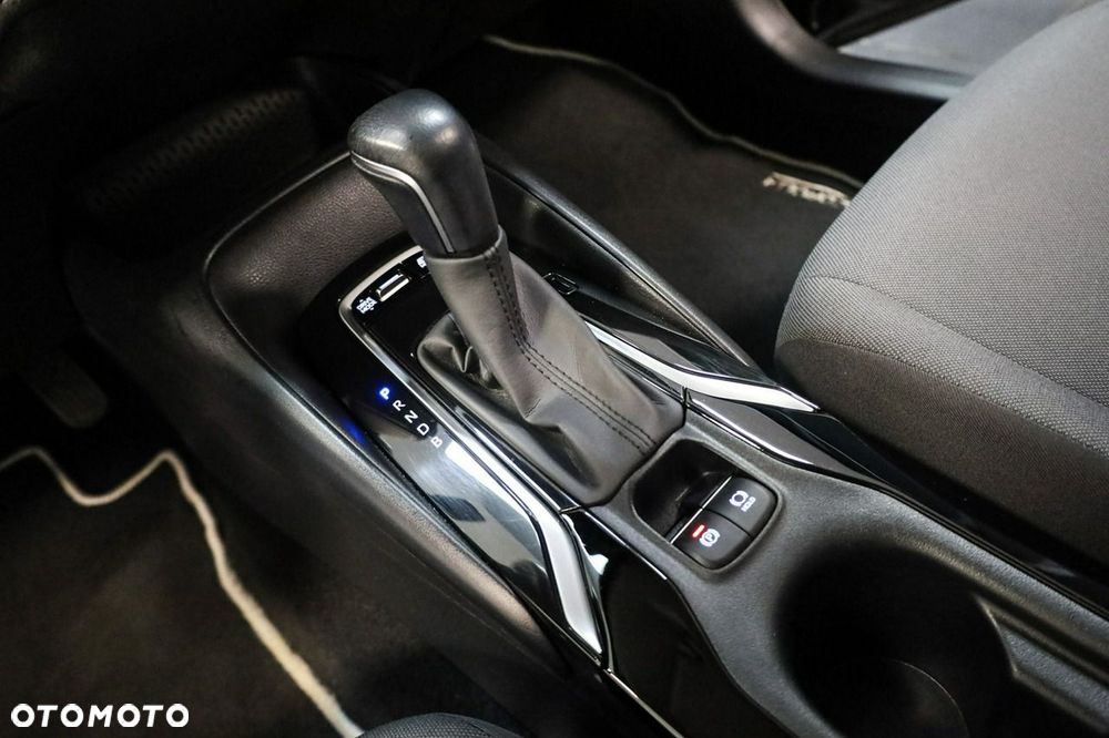 Toyota Corolla - 18