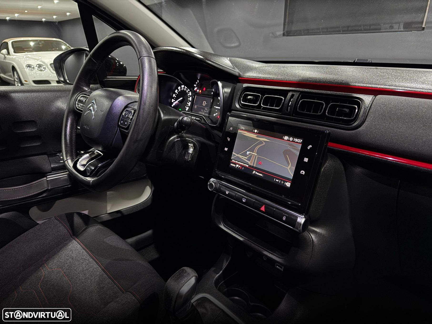 Citroën C3 1.2 PureTech Shine - 30