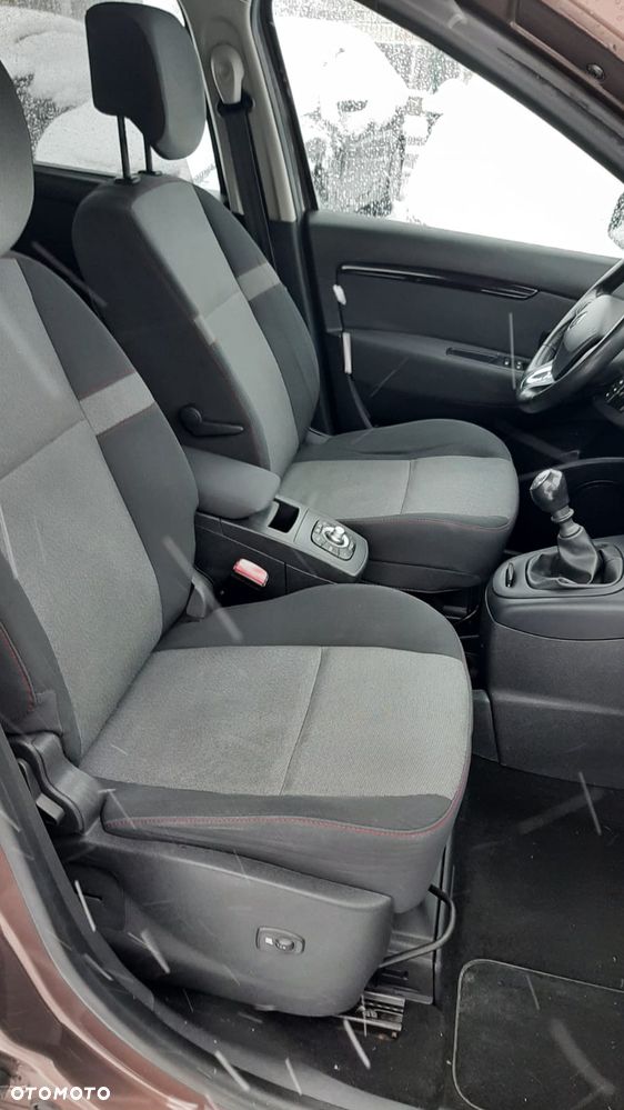 Renault Scenic dCi 110 Expression - 16