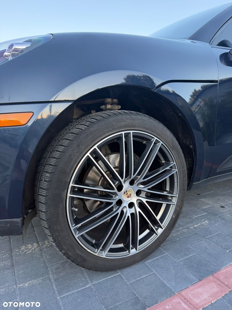 Porsche Macan - 4