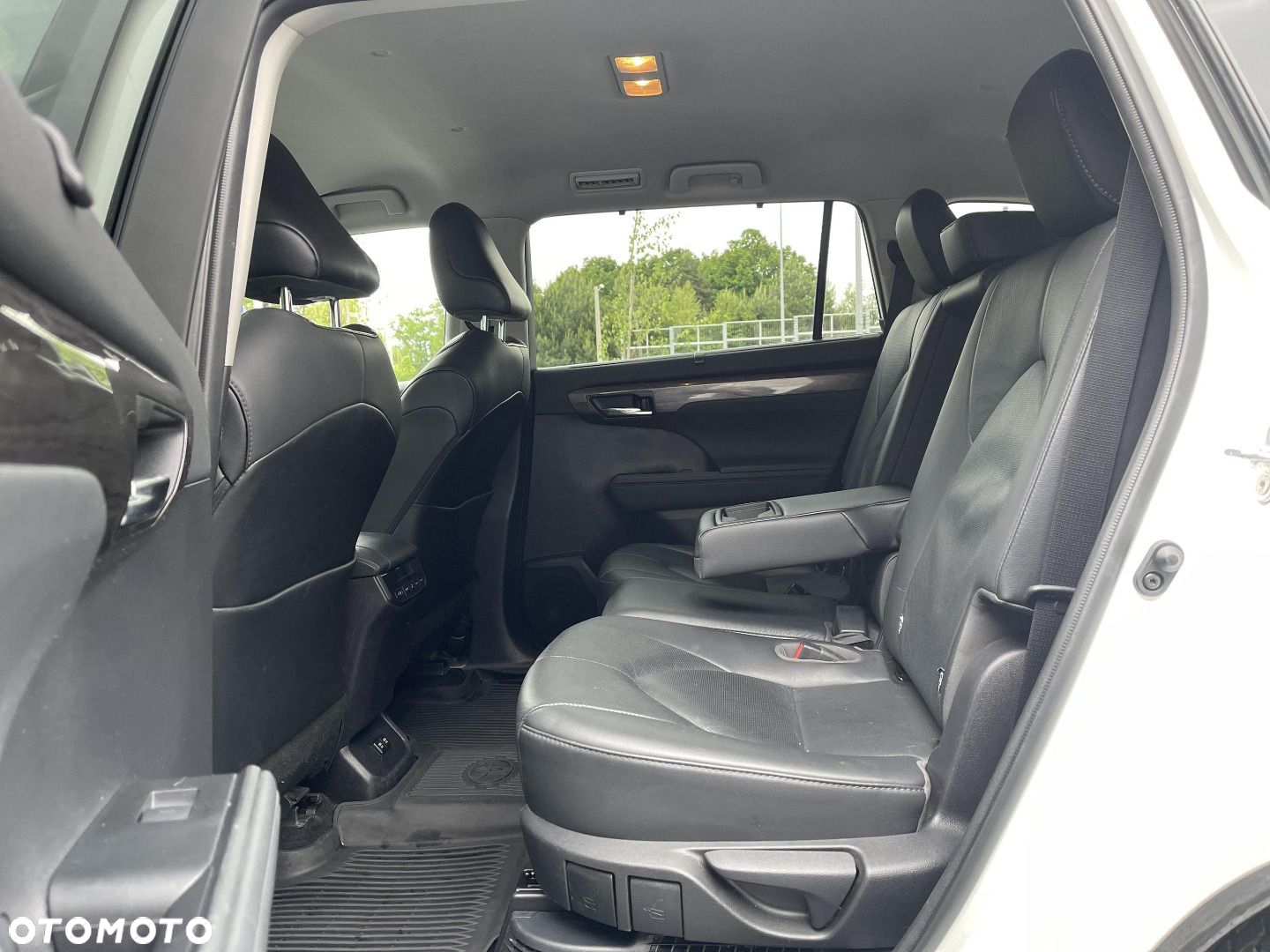 Toyota Highlander - 13