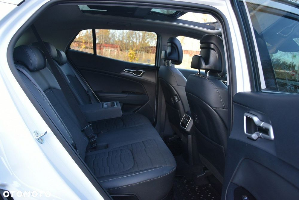 Kia Sportage - 16