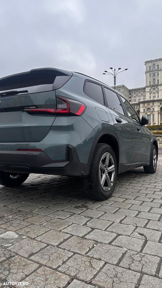 BMW X1 sDrive18d AT - 25