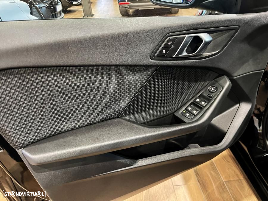 BMW 118 i Corporate Edition Auto - 24