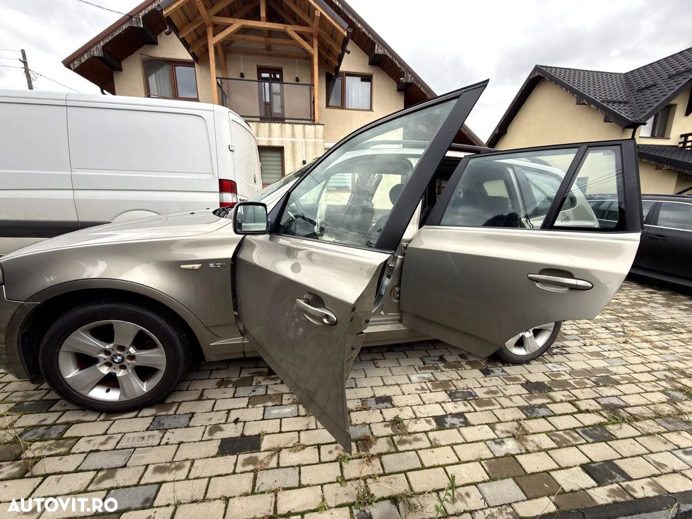 BMW X3 xDrive20i Edition Lifestyle - 3