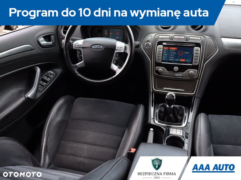Ford Mondeo - 8