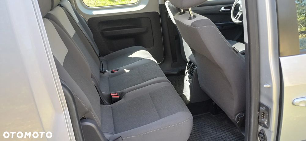 Volkswagen Caddy - 10