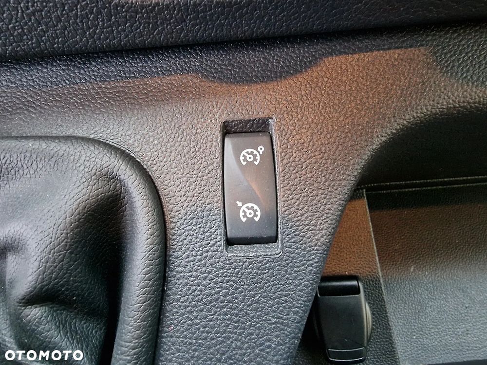 Renault Master - 11