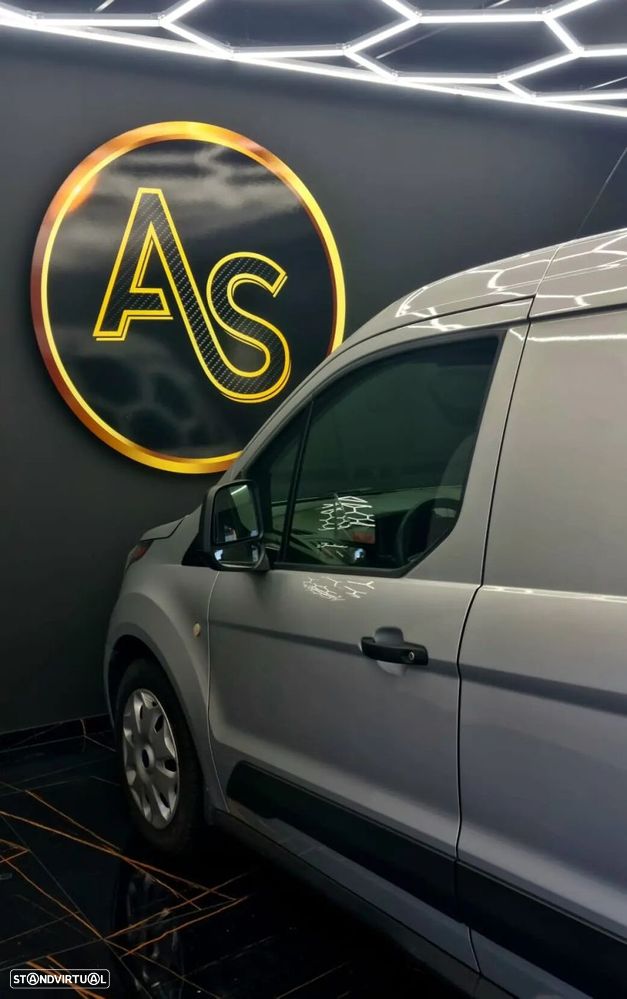 Ford Transit Connect L2 3 Lugares - 34