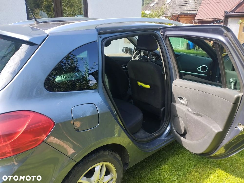Renault Clio 1.6 16V Dynamique - 10