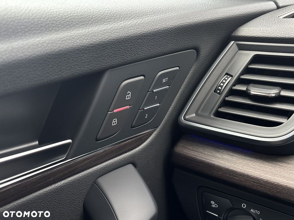 Audi Q5 Sportback - 24