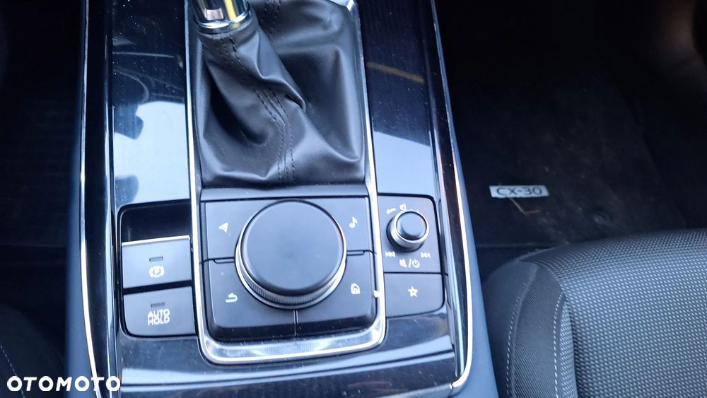 Mazda CX-30 SKYACTIV-X 2.0 M-Hybrid SELECTION - 10