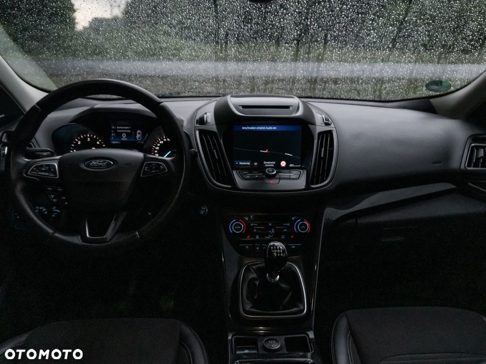 Ford Kuga 2.0 TDCi 4x4 Titanium - 22