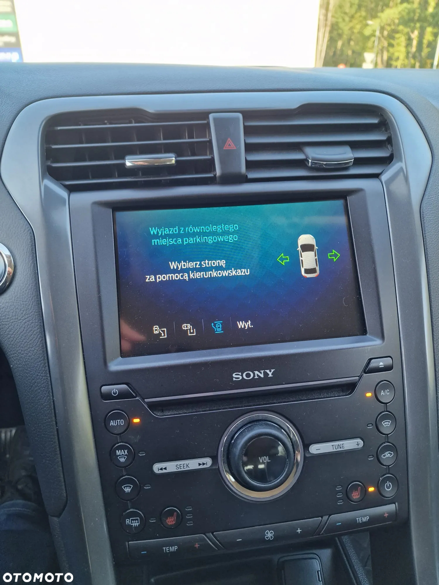 Ford Mondeo 2.0 TDCi Titanium PowerShift - 28
