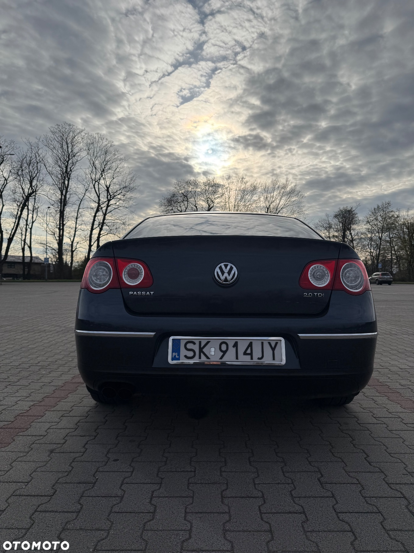 Volkswagen Passat - 5