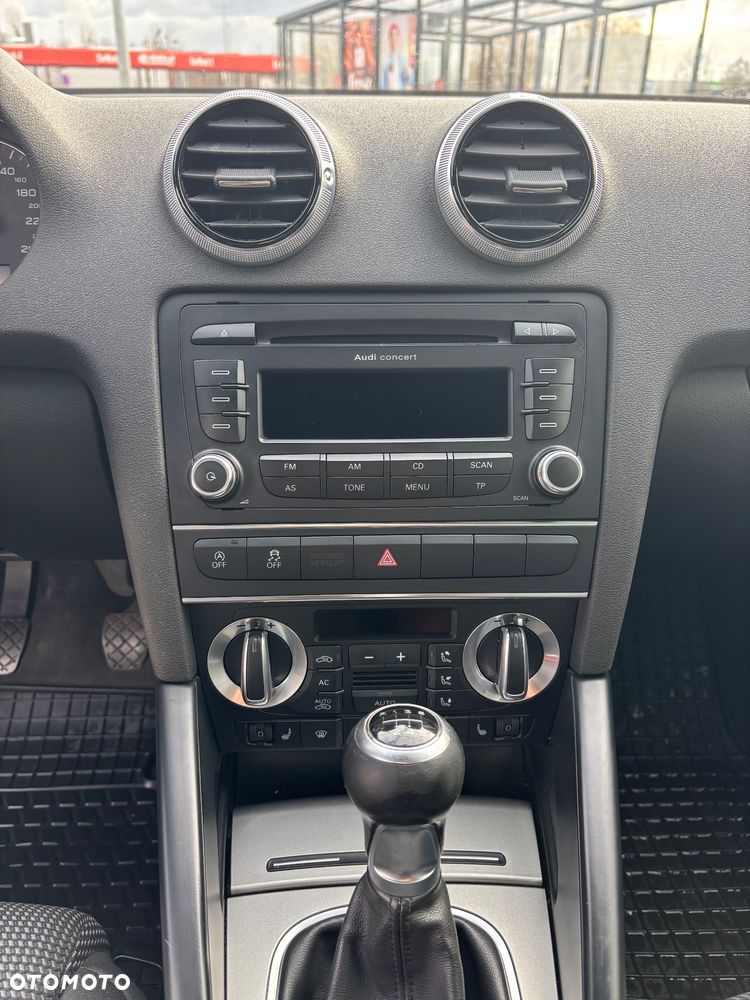 Audi A3 3-drzwiowe 1.4T FSI Ambition - 10