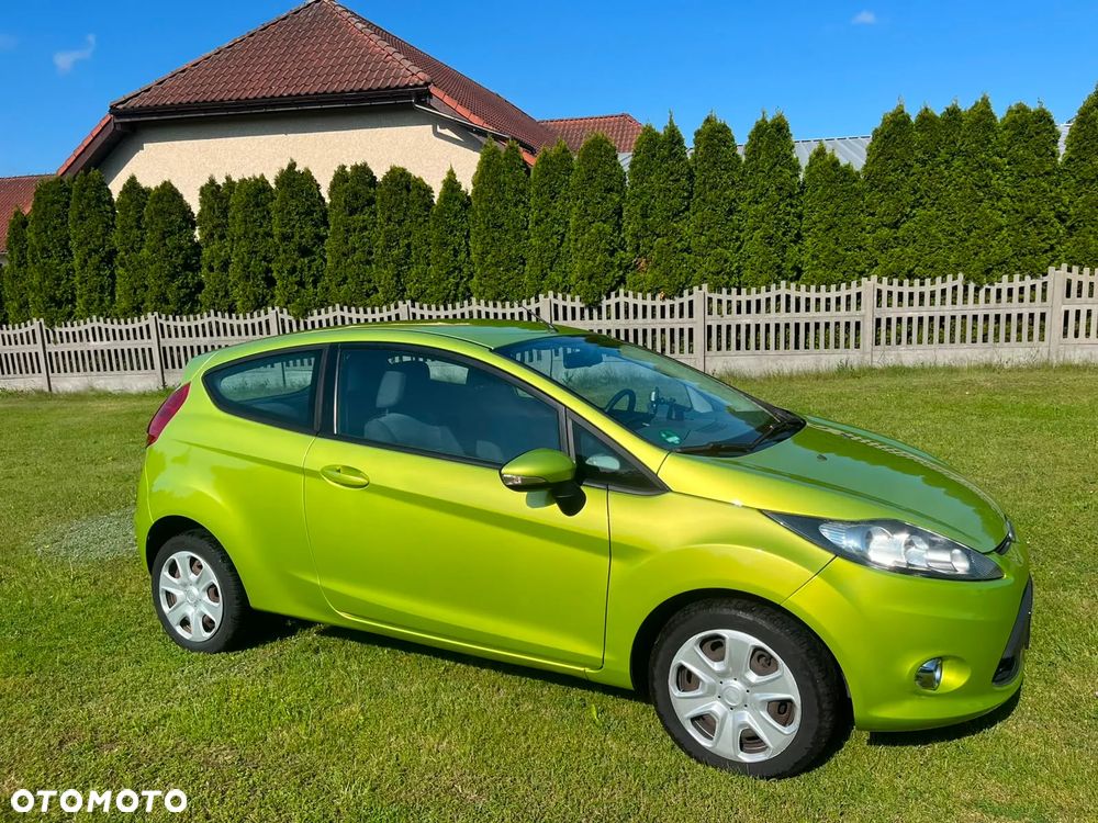 Ford Fiesta 1.4 Champions Edition - 9