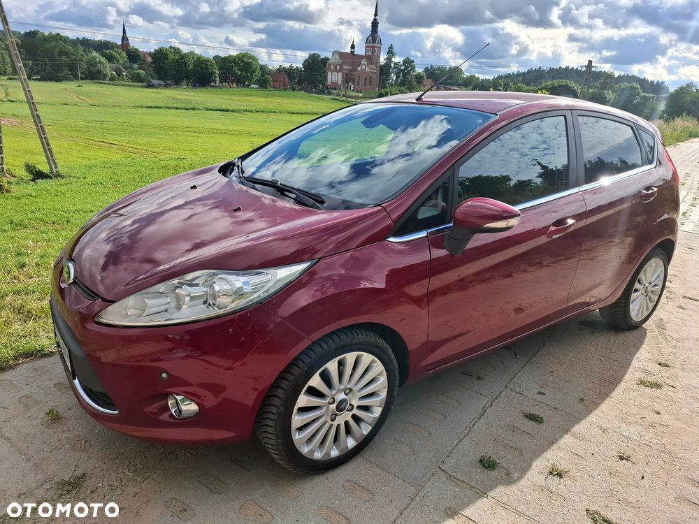 Ford Fiesta 1.6 TDCi SYNC Edition - 26