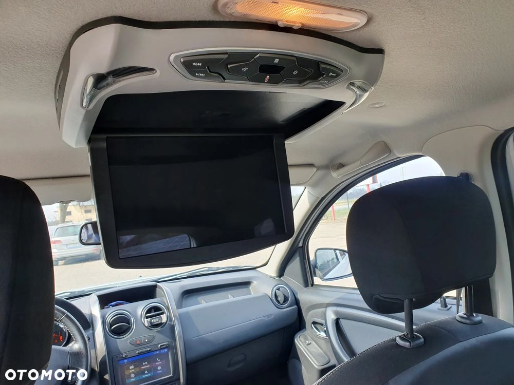 Dacia Duster SCe 115 4x2 Laureate - 11