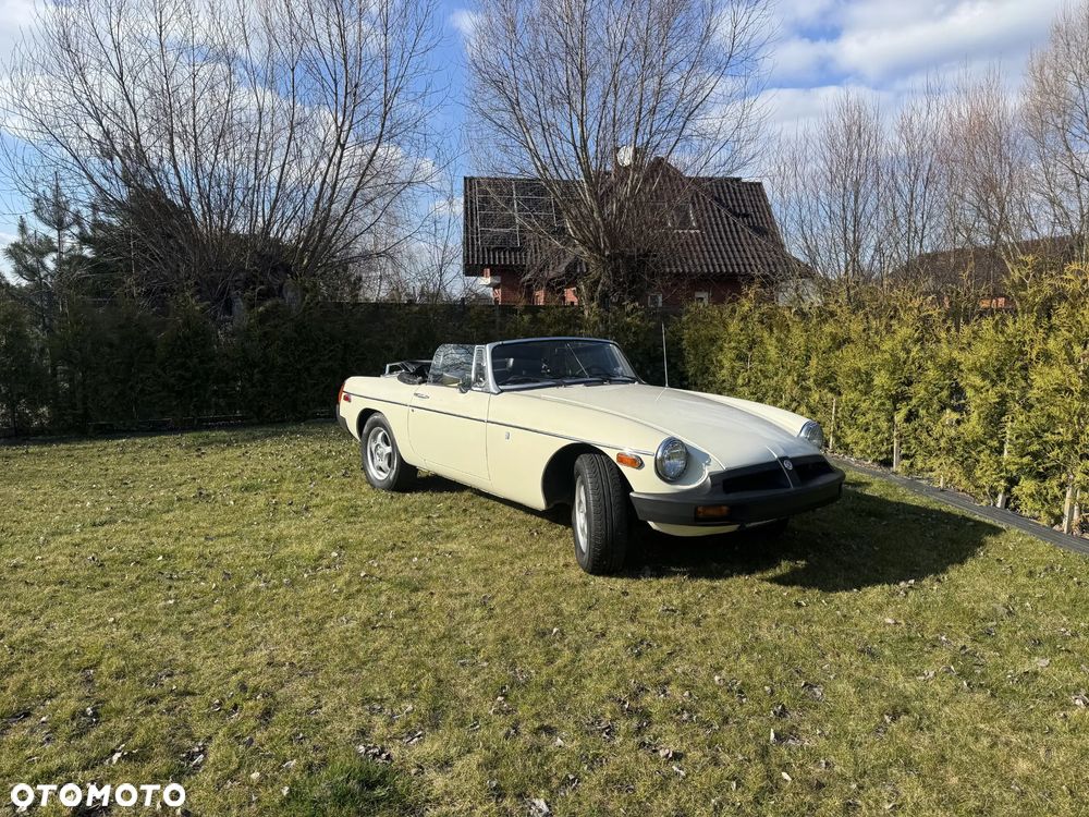MG MGB - 21