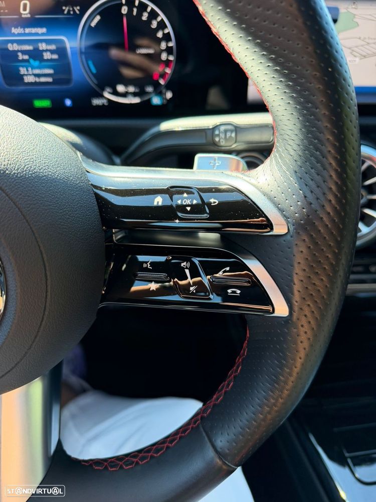 Mercedes-Benz CLA 250 - 44