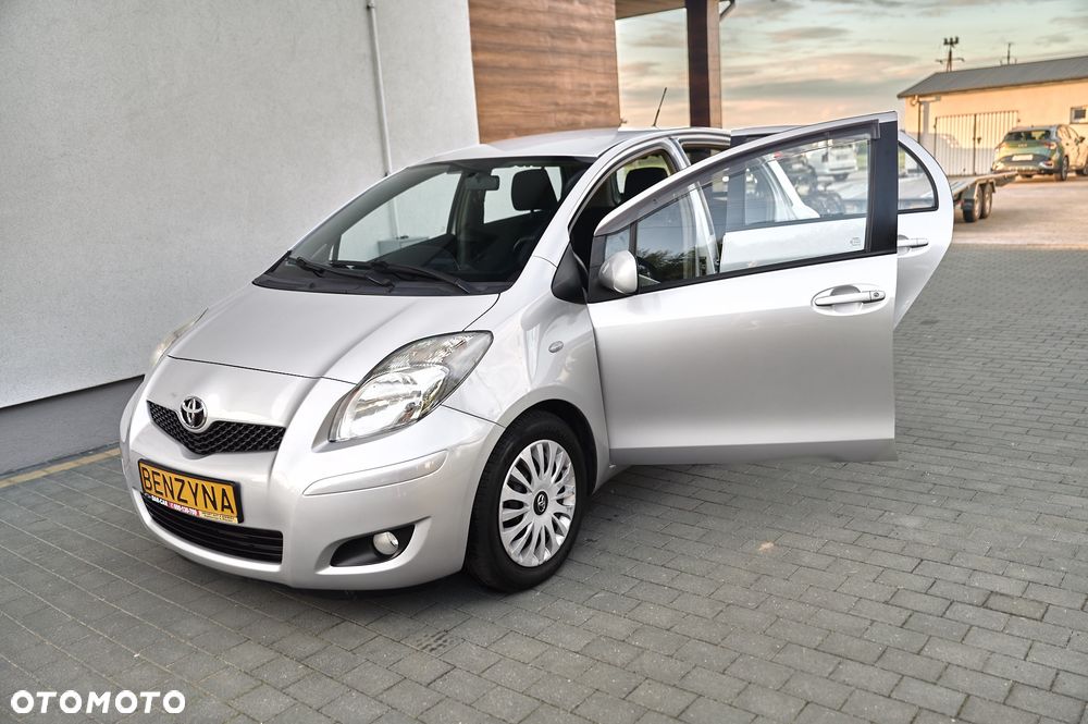 Toyota Yaris 1.33 VVT-i Sol - 24