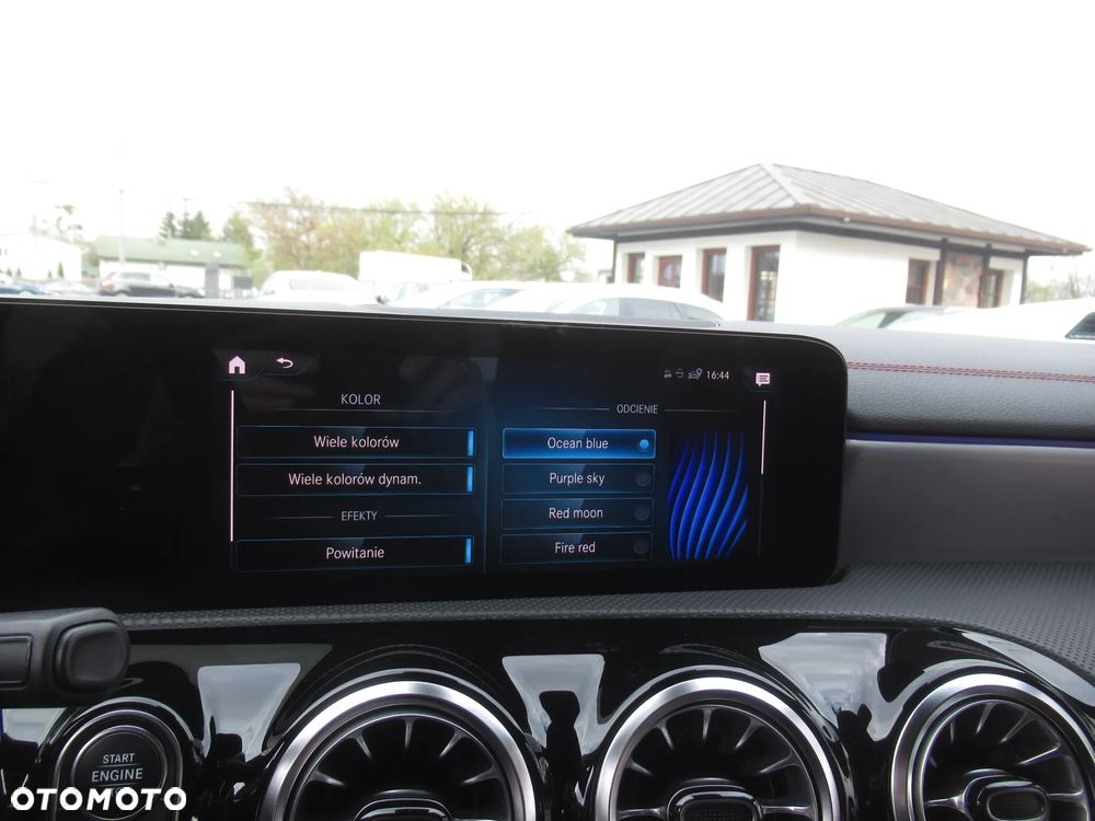 Mercedes-Benz CLA 200 AMG Line 7G-DCT - 25