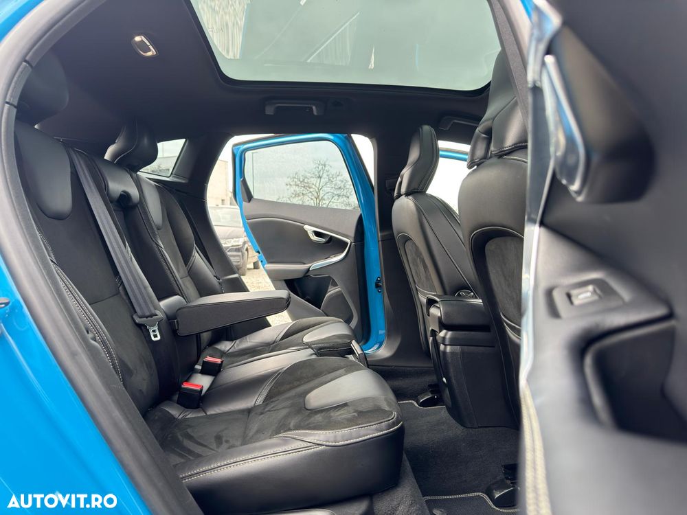 Volvo V40 D4 RDesign - 29