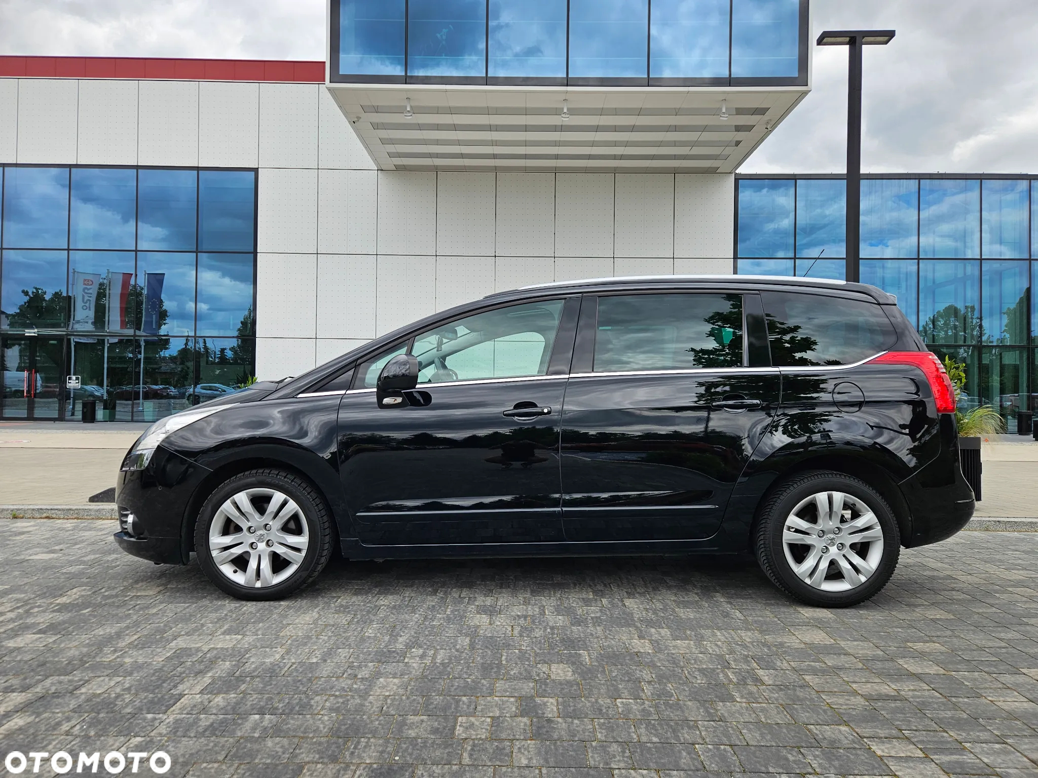Peugeot 5008 1.6 THP Business Line 7os - 4